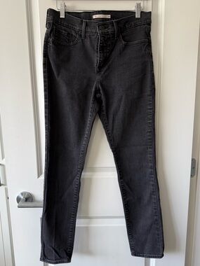 Levi’s Black Shaping Skinny Jeans